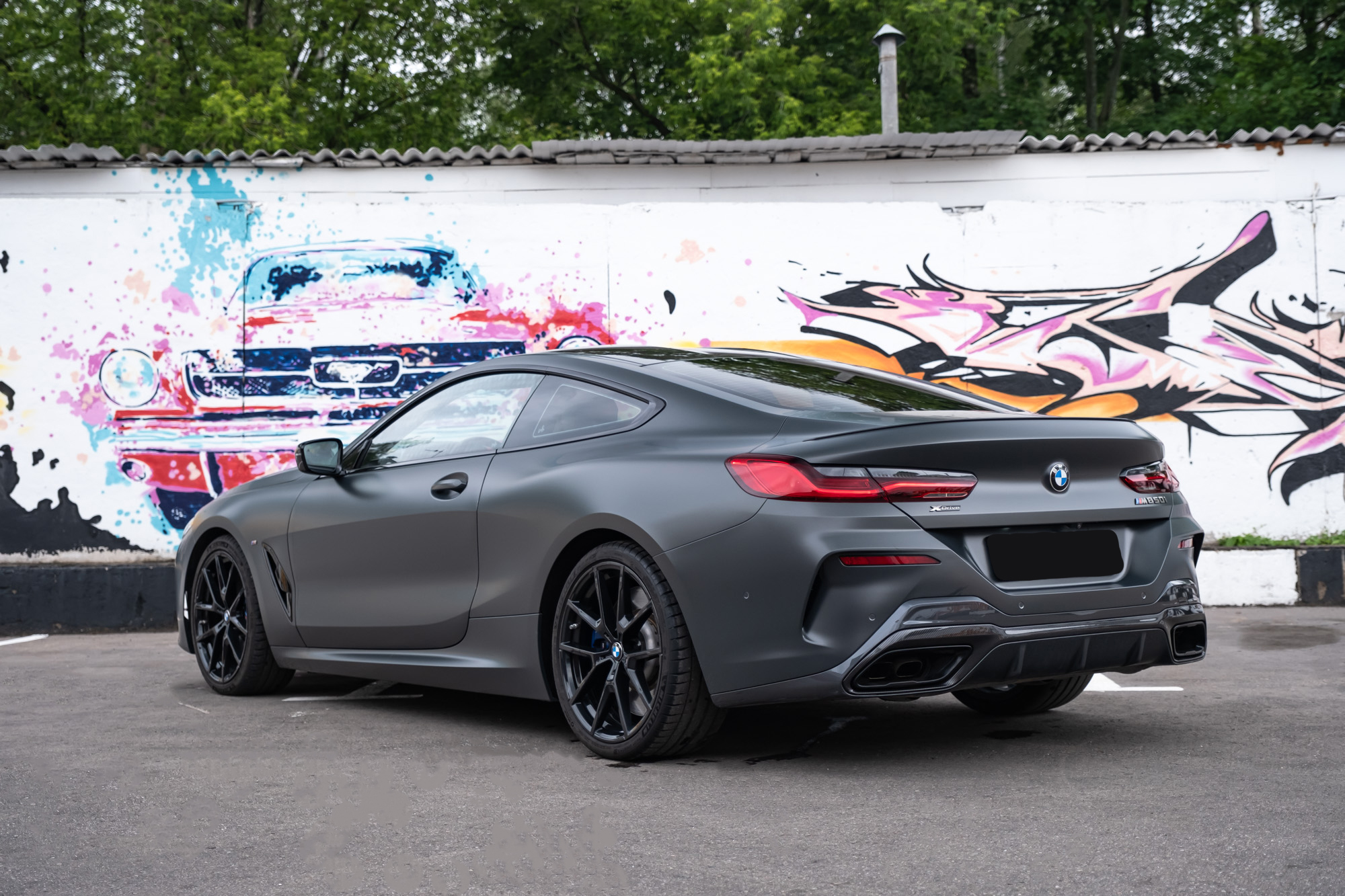 Оклейка в мат BMW 850i